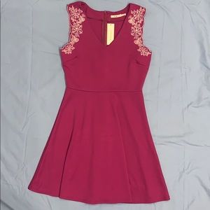 MI AMI scalloped shoulder dress